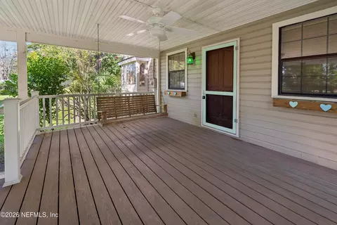 Exterior - 403 S Cherry St, Starke, FL 32091 photo 8 of 12