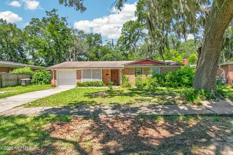Exterior - 5630 Patsy Anne Dr, Jacksonville, FL 32207 photo 2 of 14