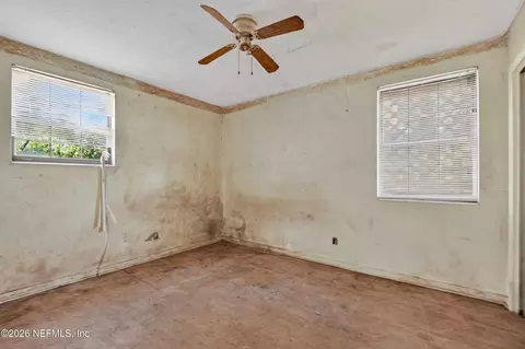 Bedroom - 5630 Patsy Anne Dr, Jacksonville, FL 32207 photo 4 of 12
