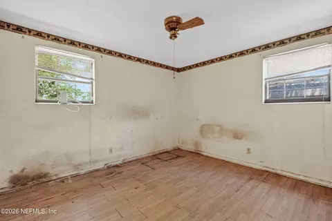 Bedroom - 5630 Patsy Anne Dr, Jacksonville, FL 32207 photo 7 of 12