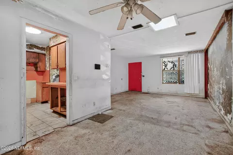 Living - 5630 Patsy Anne Dr, Jacksonville, FL 32207 photo 3 of 3