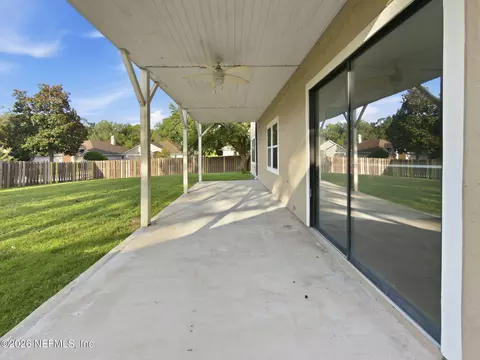 Exterior - 1074 Garrison Dr, Saint Augustine, FL 32092 photo 7 of 11
