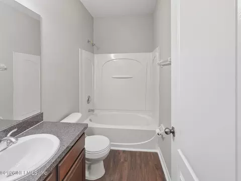 Bath - 1074 Garrison Dr, Saint Augustine, FL 32092 photo 6 of 14