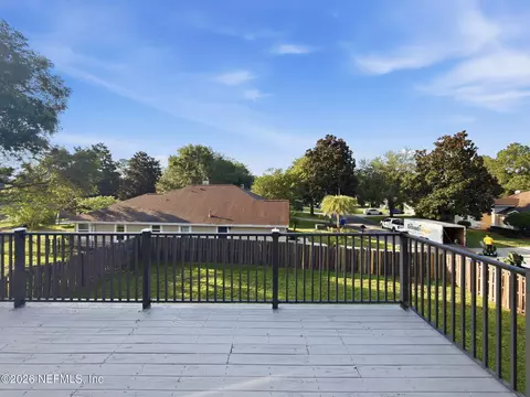 Exterior - 1074 Garrison Dr, Saint Augustine, FL 32092 photo 6 of 11