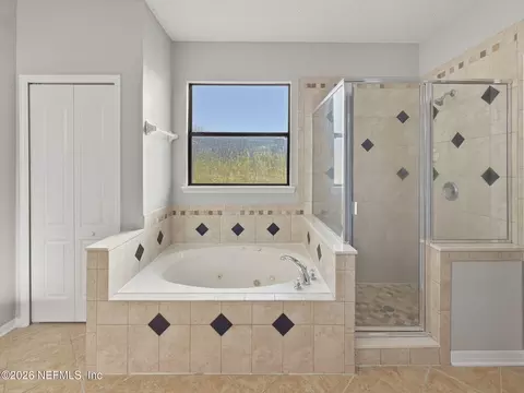 Bath - 1074 Garrison Dr, Saint Augustine, FL 32092 photo 10 of 14