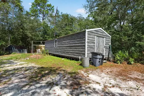101 Pond Cir, Interlachen, FL 32148 photo 11