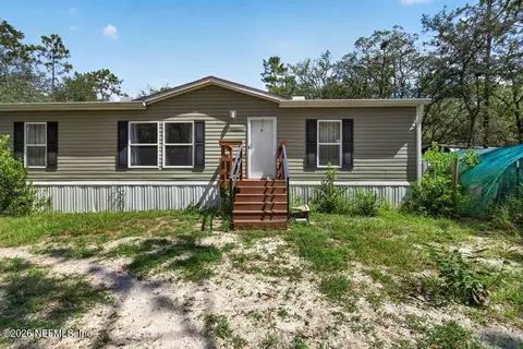 101 Pond Cir, Interlachen, FL 32148