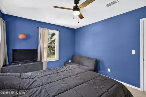 Bedroom - 8221 Forest Ct, Saint Augustine, FL 32092 photo 5 of 9
