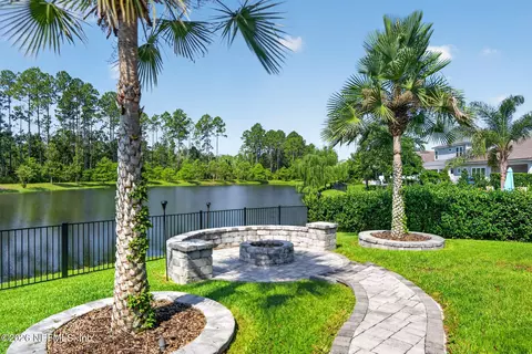 Exterior - 240 Pine Haven Dr, Saint Johns, FL 32259 photo 4 of 6