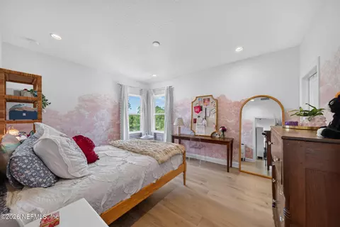 Bedroom - 240 Pine Haven Dr, Saint Johns, FL 32259 photo 5 of 6