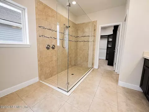Bath - 257 Portada Dr, Saint Augustine, FL 32095 photo 2 of 2