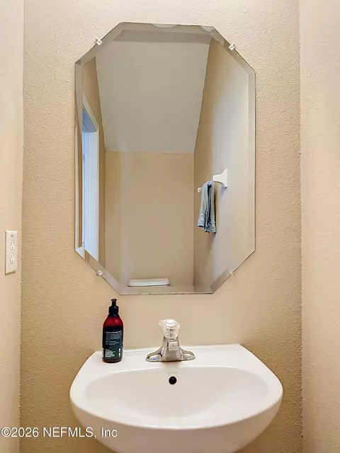 Bath - 438 Cabernet Pl, Saint Augustine, FL 32084 photo 2 of 4