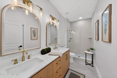 Bath - 1718 Pepper Stone Ct, Saint Augustine, FL 32092 photo 6 of 6