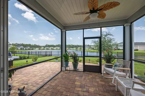 Exterior - 732 Lake Sinclair St, Saint Augustine, FL 32084 photo 2 of 9