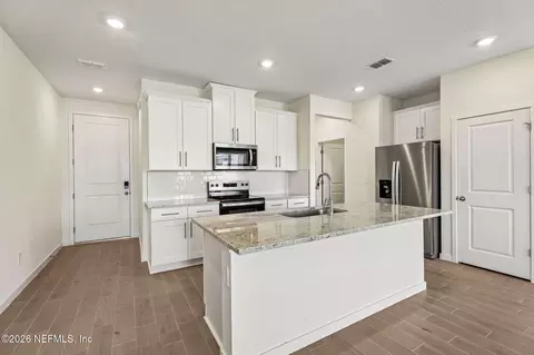 Kitchen - 207 Yellowstone Dr, Saint Augustine, FL 32092 photo 3 of 5