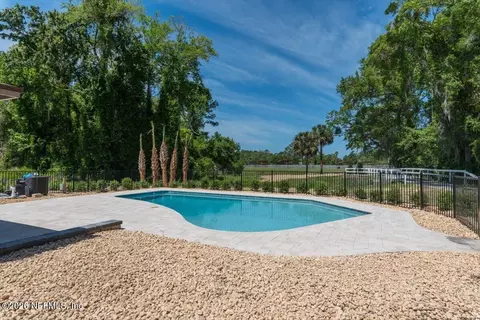 Exterior - 2005 Bennett Rd, Saint Augustine, FL 32092 photo 6 of 12