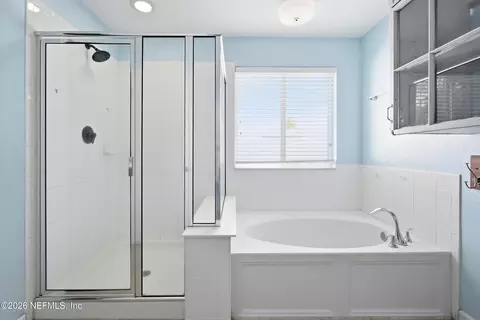 Bath - 324 Silver Glen Ave, Saint Augustine, FL 32092 photo 4 of 6
