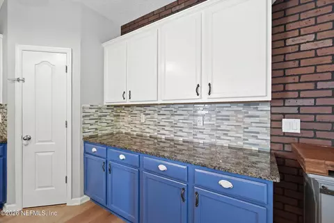 Kitchen - 324 Silver Glen Ave, Saint Augustine, FL 32092 photo 2 of 4