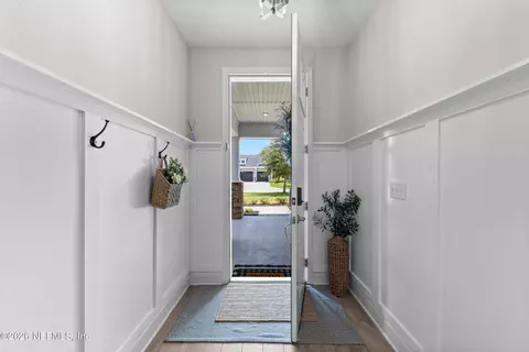Entry Way - 115 Windley Dr, Saint Augustine, FL 32092 photo 2 of 5