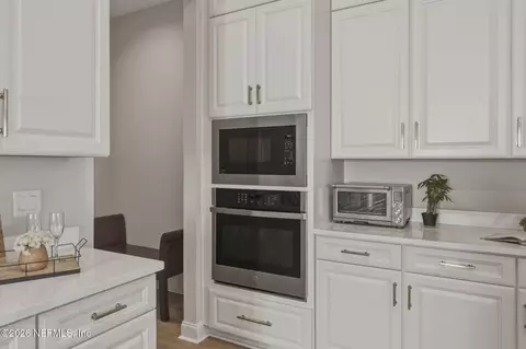 Kitchen - 55 Navigators Rd, Saint Johns, FL 32259 photo 4 of 6