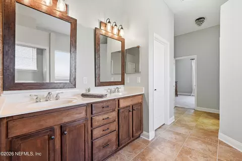 Entry Way - 1319 Powis Rd, Saint Augustine, FL 32095 photo 3 of 4