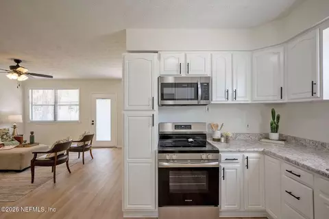 Kitchen - 440 Taurus Ln, Orange Park, FL 32073 photo 3 of 4