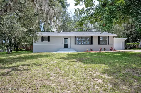440 Taurus Ln, Orange Park, FL 32073