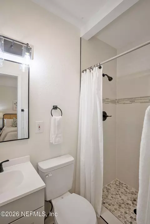 Bath - 440 Taurus Ln, Orange Park, FL 32073 photo 3 of 5