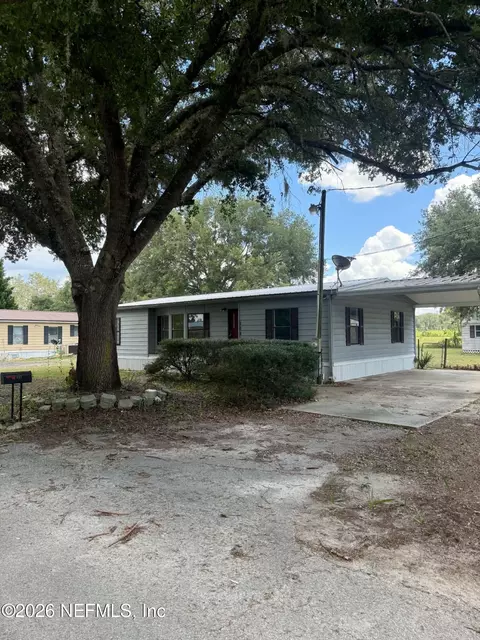 117 Miller St, Pomona Park, FL 32181