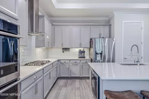 Kitchen - 63 Caribbean Pl, Saint Johns, FL 32259 photo 5 of 6