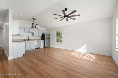 Living - 53 Josiah St, Saint Augustine, FL 32084 photo 1 of 2