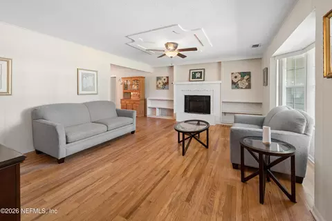 Living - 1008 Colley Rd, Starke, FL 32091 photo 1 of 4