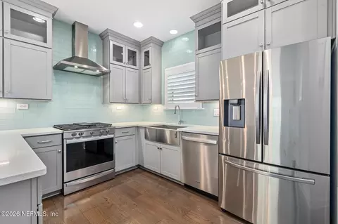Kitchen - 27 Saint Barts Ave, Saint Augustine, FL 32080 photo 2 of 4