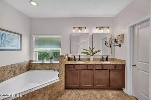 Bath - 25 Summer Sun Way, Saint Augustine, FL 32092 photo 8 of 12