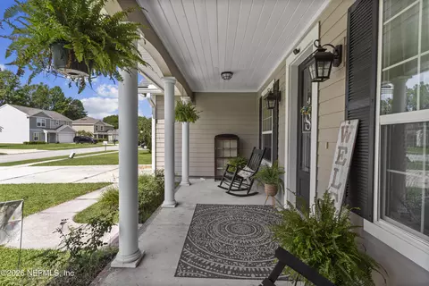 Exterior - 737 Constitution Pl, Macclenny, FL 32063 photo 16 of 21