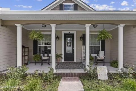 Exterior - 737 Constitution Pl, Macclenny, FL 32063 photo 13 of 21
