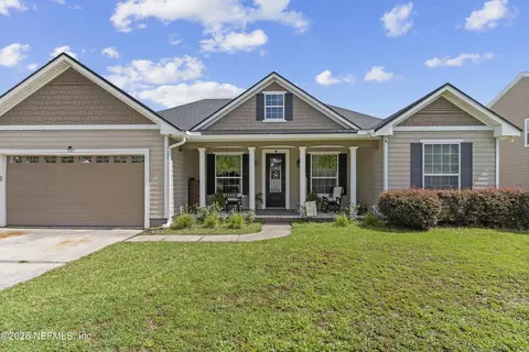 Exterior - 737 Constitution Pl, Macclenny, FL 32063 photo 10 of 21