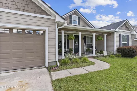 Exterior - 737 Constitution Pl, Macclenny, FL 32063 photo 12 of 21