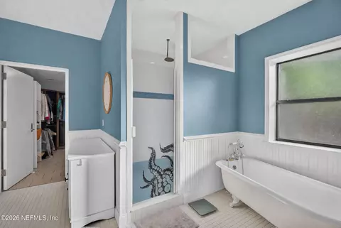 Bath - 5520 Muskogean St, Saint Augustine, FL 32092 photo 3 of 5