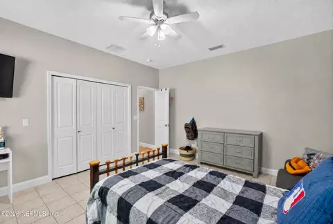 Bedroom - 5520 Muskogean St, Saint Augustine, FL 32092 photo 8 of 11