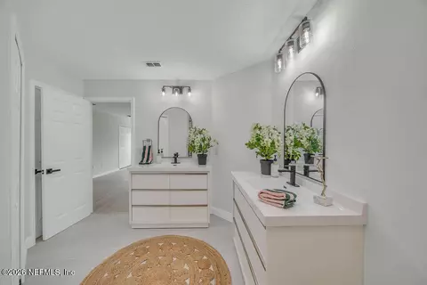 Bath - 749 Mandarin Ter, Saint Augustine, FL 32092 photo 12 of 17