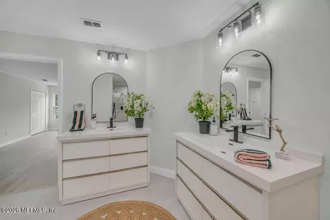 Bath - 749 Mandarin Ter, Saint Augustine, FL 32092 photo 13 of 17