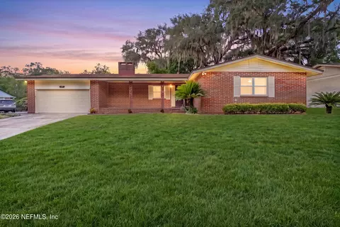 5333 John Reynolds Dr, Jacksonville, FL 32277