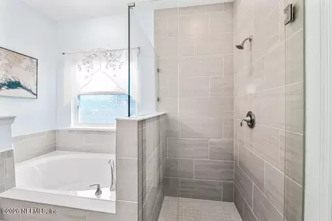 Bath - 265 Varner Way, Saint Augustine, FL 32092 photo 2 of 6