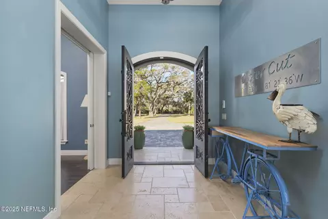 Entry Way - 116 Diego Island Ct, Saint Augustine, FL 32095 photo 2 of 6