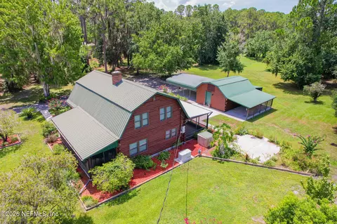 111 Crescent Lake Shore Dr, Crescent City, FL 32112
