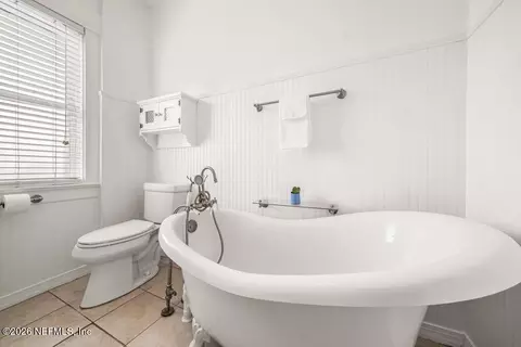 Bath - 414 E 6th St, Jacksonville, FL 32206 photo 4 of 5