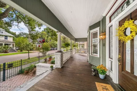 Exterior - 414 E 6th St, Jacksonville, FL 32206 photo 2 of 8