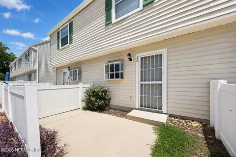 111 1st St #28, Jacksonville, FL 32206