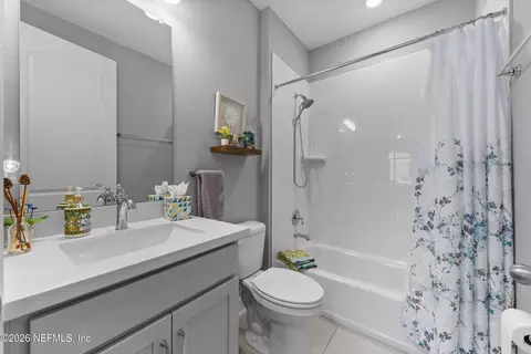 Bath - 153 Chalet Ct, Saint Augustine, FL 32092 photo 2 of 4
